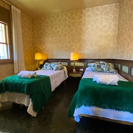 Villa Sitges El Ranch: Beachside Oasis With Pool, Jacuzzi, And Garden Calafell