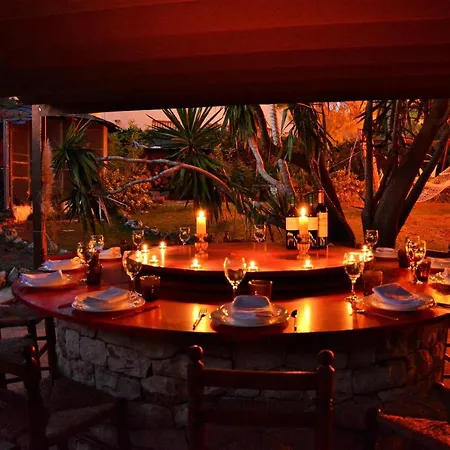 Sitges El Ranch: Beachside Oasis With Pool, Jacuzzi, And Garden Villa *