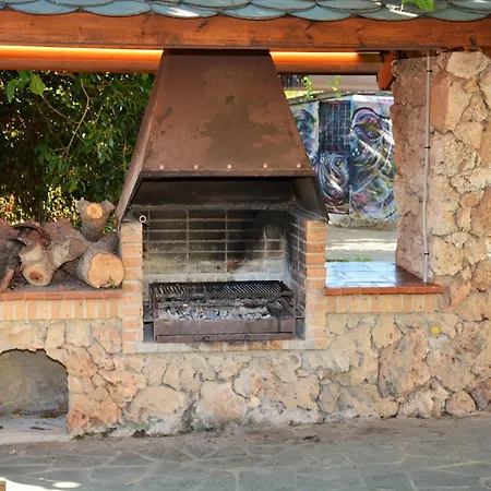 Villa Sitges El Ranch: Beachside Oasis With Pool, Jacuzzi, And Garden *
