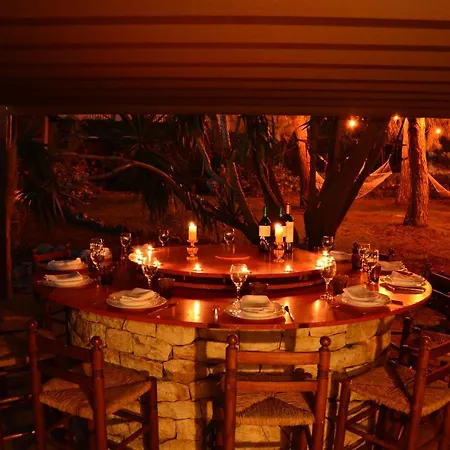 别墅 Sitges El Ranch Amaizing Outdoor Areas Beaches At 5 Minutes Walk Sitges At 15 Min Drive Ac Pool Jacuzzi & Garden Xxl 卡拉费尔